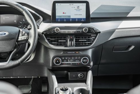 Used 2020 Ford Escape SEL image 26