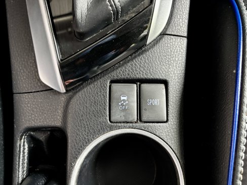 Used 2017 Toyota Corolla SE image 26