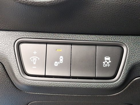 Used 2023 Kia Forte GT-Line w/ GT-Line Premium Package image 25