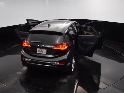 Used 2020 Chevrolet Bolt LT image 38