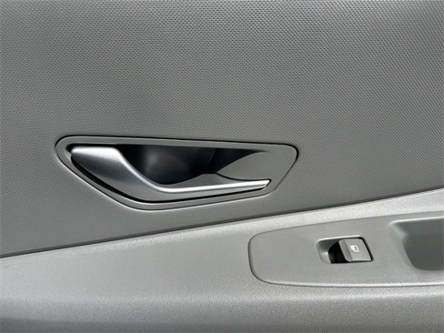 Certified 2024 Hyundai Elantra SEL image 11