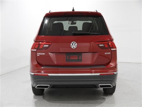 Used 2021 Volkswagen Tiguan SE w/ 3rd Row Seat Package image 20