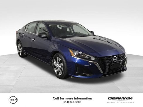 Certified 2024 Nissan Altima 2.5 S image 3