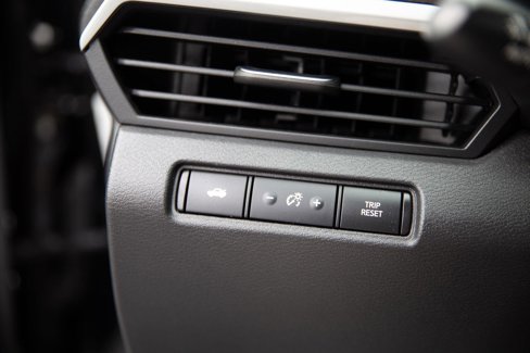 Used 2024 Nissan Altima 2.5 SV image 17