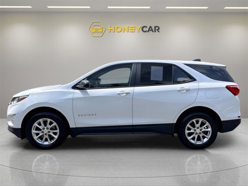 Used 2020 Chevrolet Equinox LS w/ LS Convenience Package image 32