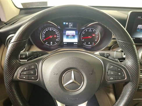 Used 2019 Mercedes-Benz GLC 300 4MATIC image 20