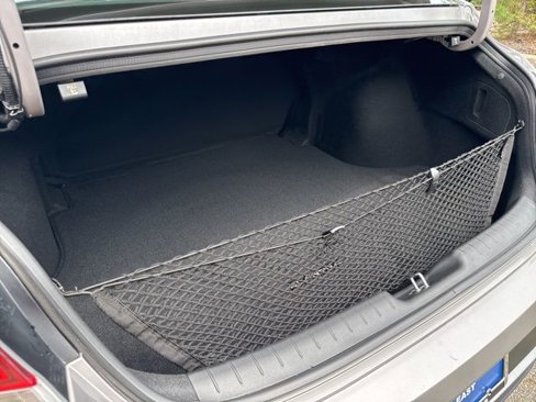Certified 2025 Hyundai Elantra Sport image 33