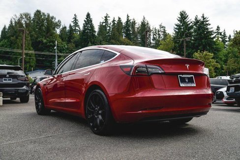 Used 2018 Tesla Model 3 Long Range image 11