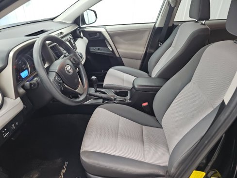 Used 2013 Toyota RAV4 LE image 22
