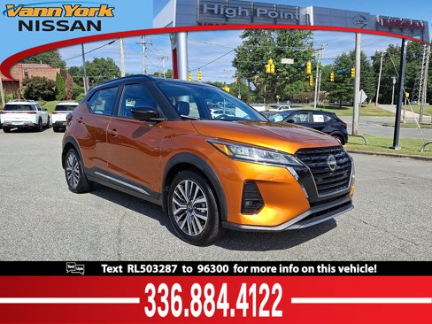 Certified 2024 Nissan Kicks SR w/ SR Premium Package image 1