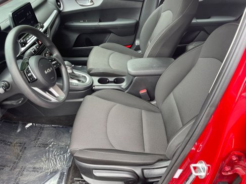 Used 2024 Kia Forte LXS image 23