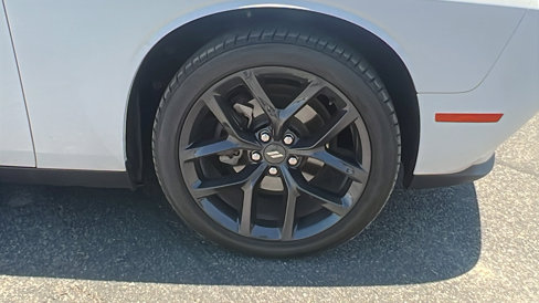 Used 2021 Dodge Challenger SXT w/ Blacktop Package image 9