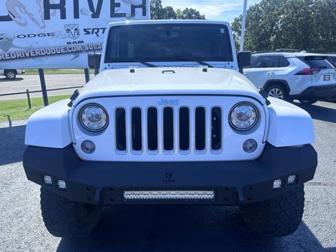 Used 2018 Jeep Wrangler Unlimited Sahara w/ Connectivity Group image 27