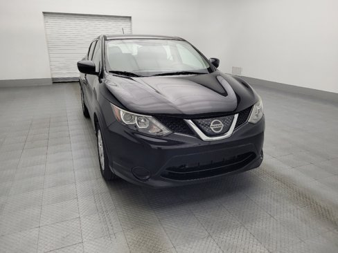 Used 2018 Nissan Rogue Sport S image 14