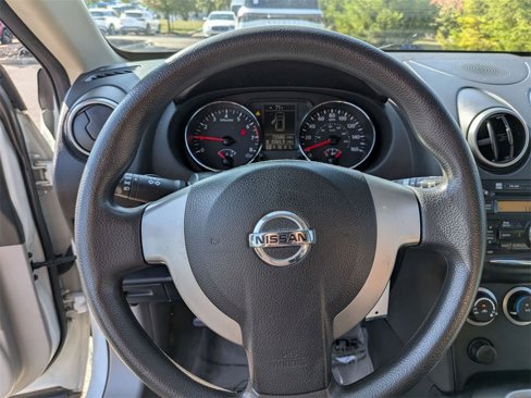 Used 2014 Nissan Rogue S image 16