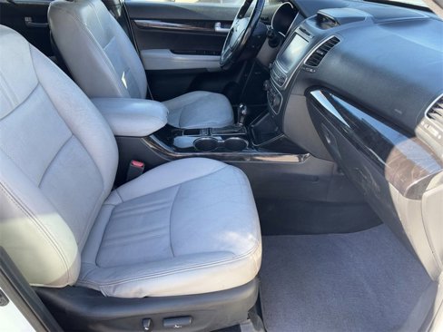Used 2014 Kia Sorento SX image 20