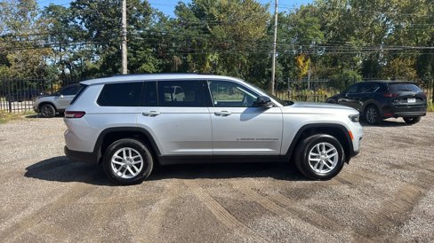 Used 2023 Jeep Grand Cherokee L Laredo w/ Luxury Tech Group I image 6