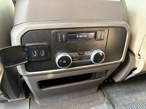 Used 2020 Ford Expedition Max XLT image 7