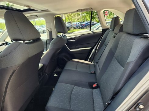 Used 2023 Toyota RAV4 XLE image 17