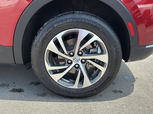Used 2023 Buick Envision Essence image 10