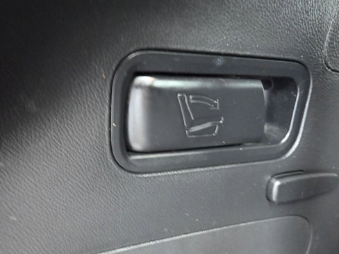 Used 2019 Hyundai Santa Fe XL SE image 56