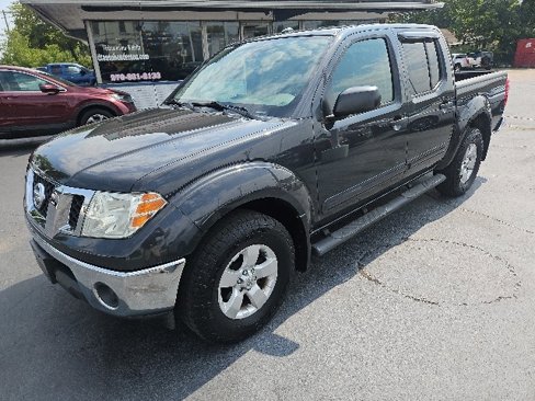 Used 2011 Nissan Frontier SV w/ SV Premium Utility Pkg image 5