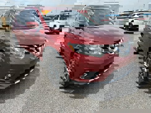 Used 2014 Nissan Rogue SL image 3