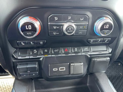 Used 2021 GMC Sierra 1500 AT4 image 15