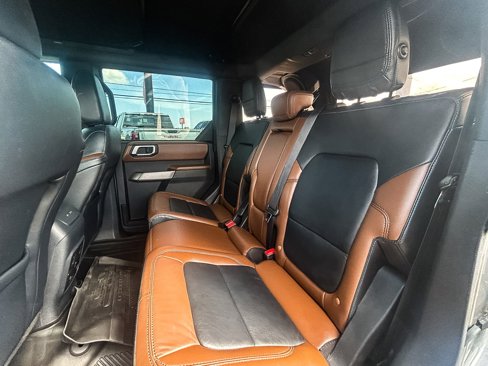 Used 2022 Ford Bronco Outer Banks image 21