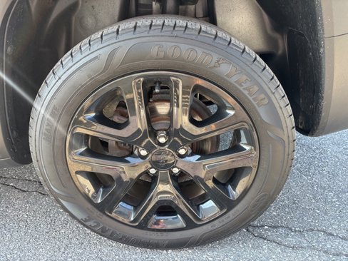 Used 2017 Jeep Renegade Altitude image 20