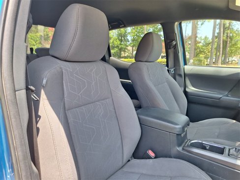 Used 2017 Toyota Tacoma TRD Sport image 28
