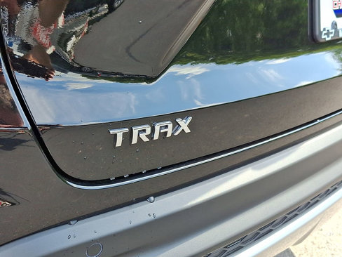 New 2025 Chevrolet Trax LT w/ Sunroof Package image 19