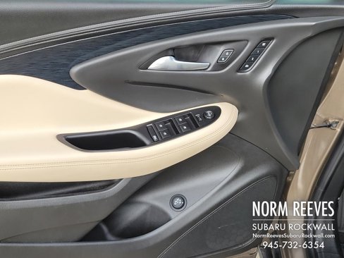 Used 2018 Buick Envision Essence image 4