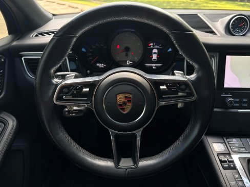 Used 2018 Porsche Macan S image 56