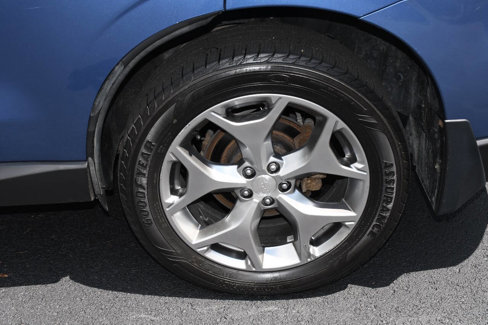 Used 2015 Subaru Forester 2.5i Touring w/ Eyesight & Navigation System image 40