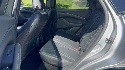 Used 2021 Ford Mustang Mach-E Premium image 13