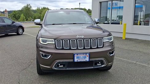 Used 2019 Jeep Grand Cherokee Overland image 3