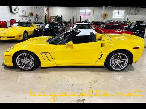 Used 2012 Chevrolet Corvette Grand Sport w/ 3LT Preferred Equipment Group image 8