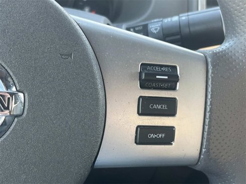 Used 2020 Nissan Frontier SV w/ Midnight Edition Floor Mats image 28