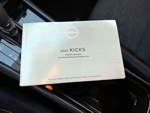 Used 2023 Nissan Kicks SR image 10