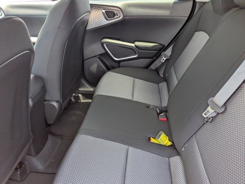 New 2025 Kia Soul LX image 18