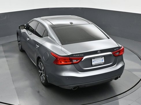 Used 2016 Nissan Maxima Platinum w/ Interior Lighting Package image 60