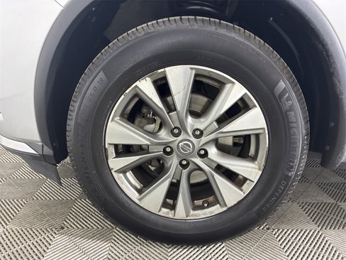 Used 2018 Nissan Murano SV image 19