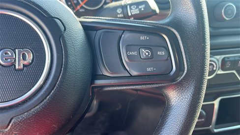 Used 2021 Jeep Wrangler Sport image 26