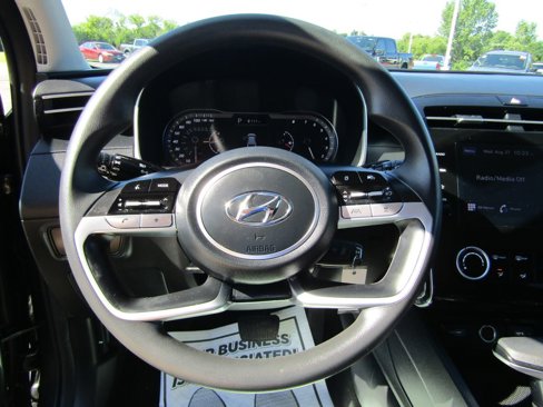 Used 2024 Hyundai Tucson SE image 18