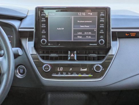 Used 2021 Toyota Corolla LE w/ LE Convenience Package image 18