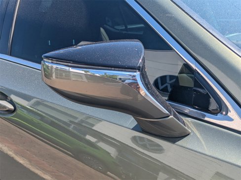 Used 2019 Lexus ES 350 Luxury image 10