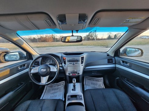 Used 2011 Subaru Legacy 2.5i Premium w/ All-Weather Pkg image 9
