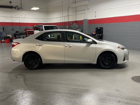 Used 2016 Toyota Corolla S image 11