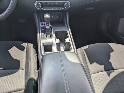Used 2024 Nissan Sentra SV image 24